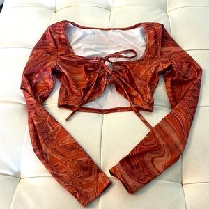 Long sleeve crop top